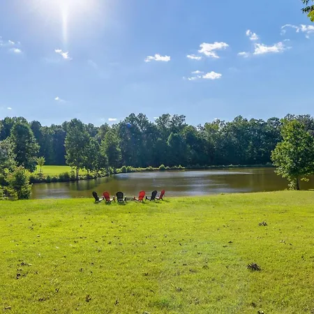 Tranquil Cottage In Virginia Countryside With Pond!